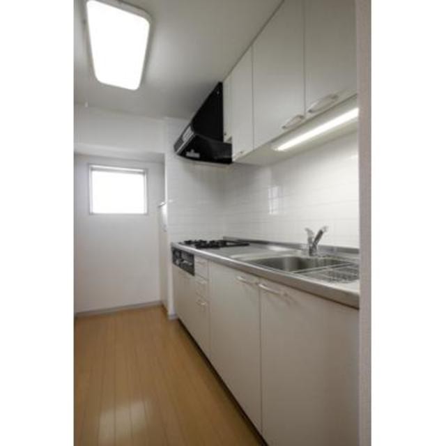 ※写真は同タイプ住戸です。(キッチン)