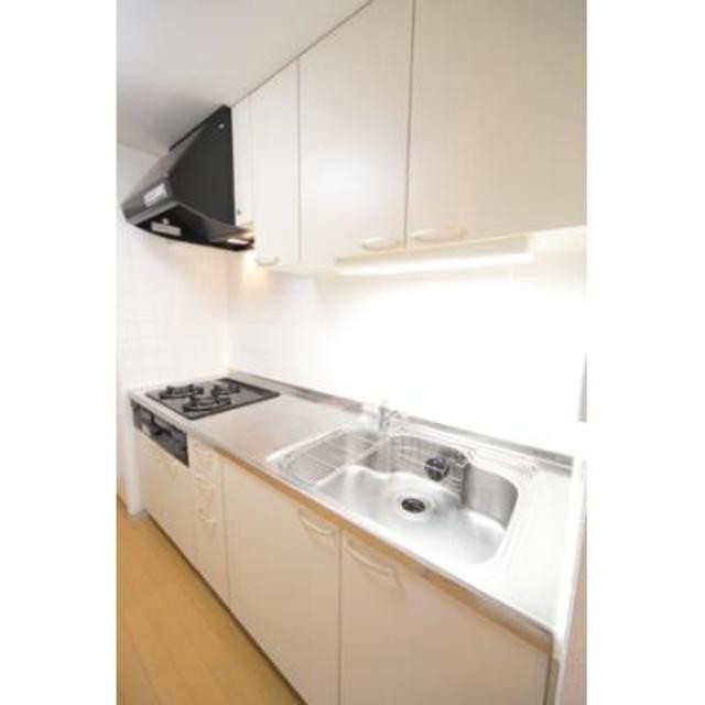 ※写真は同タイプ住戸です。(キッチン)