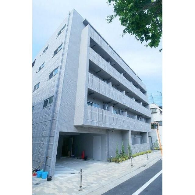 品川区立大崎中学校（大崎）（589m）(外観)