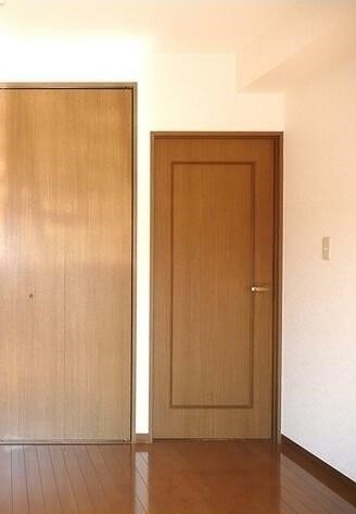 (居間)