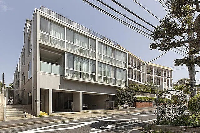 目黒区中目黒5丁目 【賃貸居住】マンション