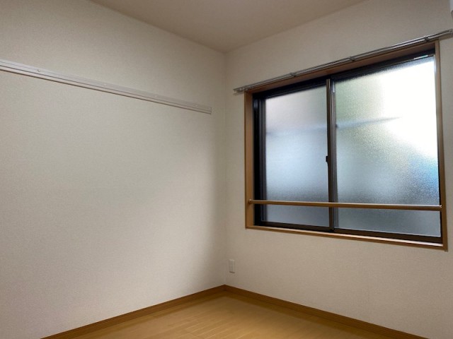 (居間)