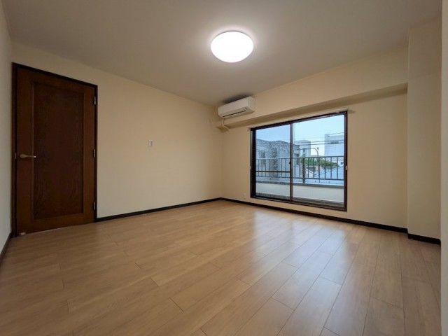 世田谷警察署 三軒茶屋交番（三軒茶屋）（647m）(周辺)