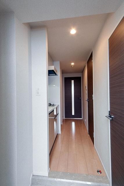 ※写真は同タイプ住戸です。(玄関)
