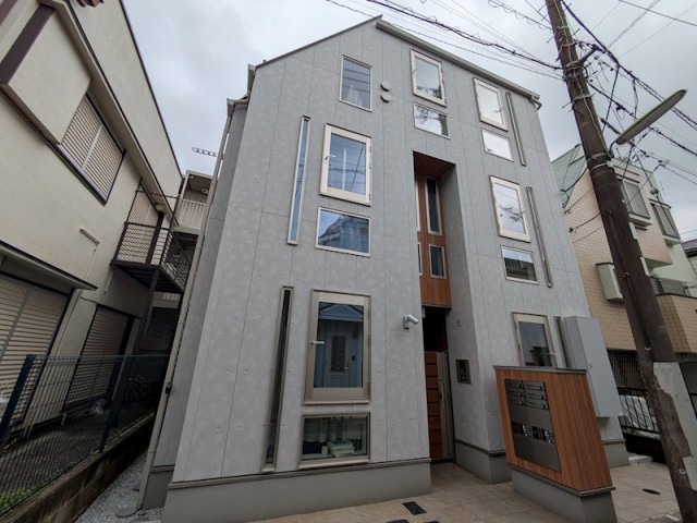 世田谷区三軒茶屋1丁目 【賃貸居住】アパート