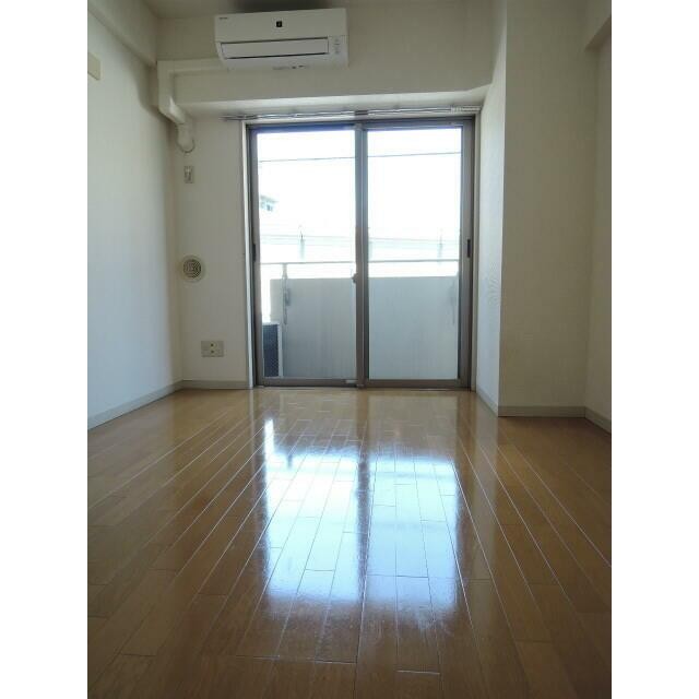 ※同仕様写真含む(居間)