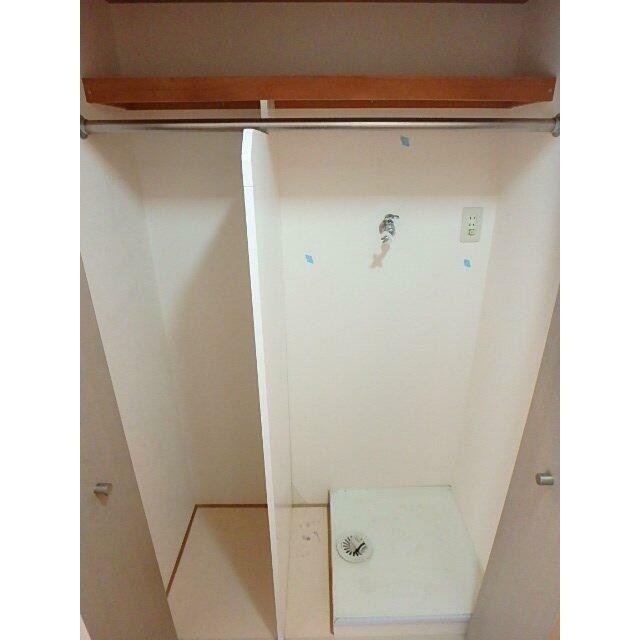 収納と室内洗濯機置き場！(内装)