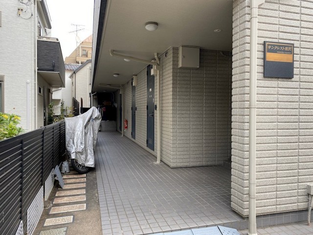 (居間)