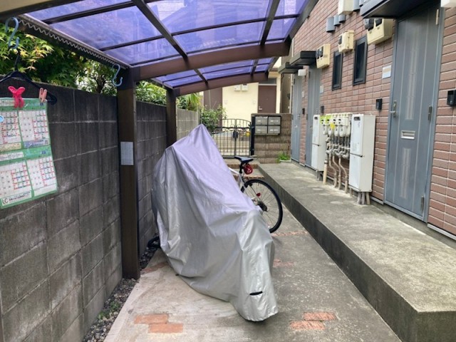 (居間)