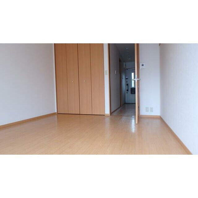 (居間)