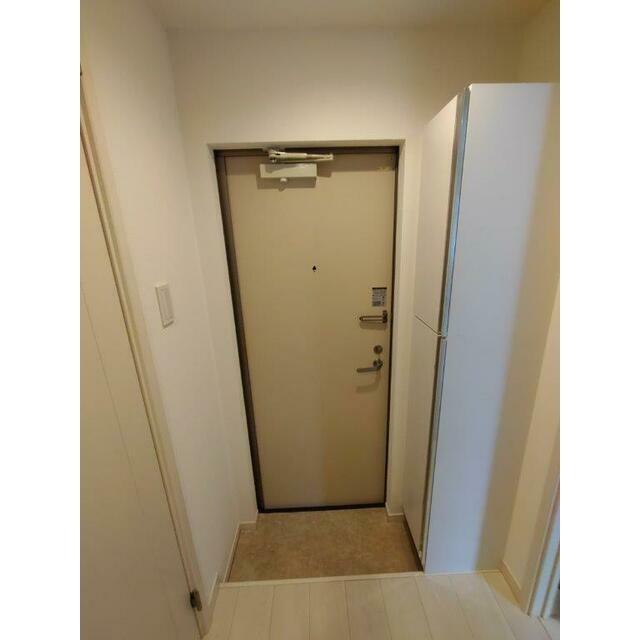(玄関)