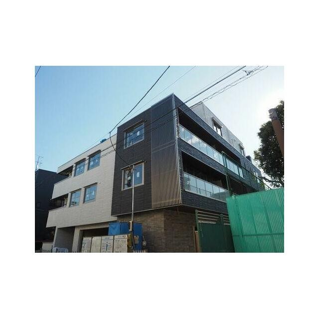 耐震性に優れた重量鉄骨造の建物です。