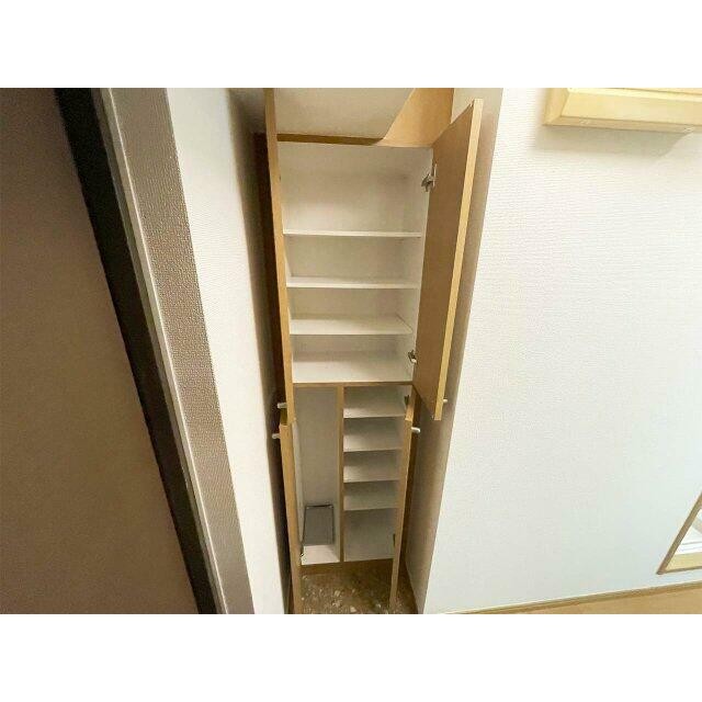 (玄関)