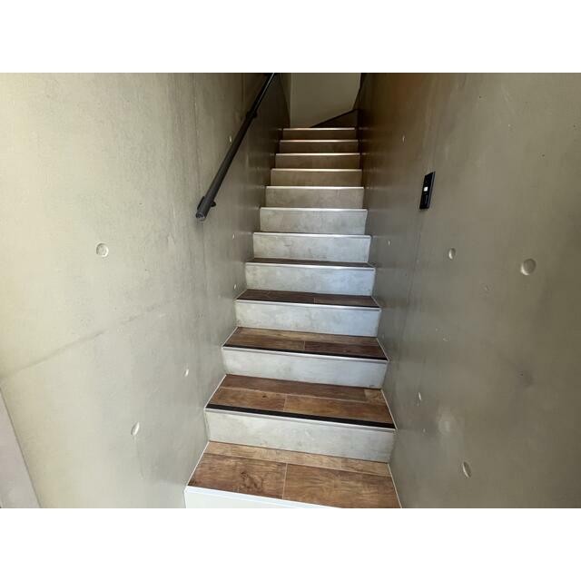 (玄関)