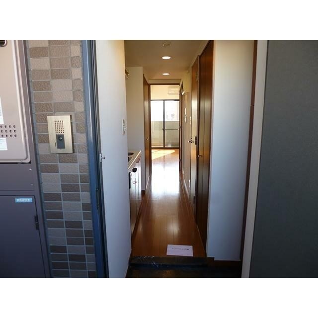 ※同仕様写真(玄関)