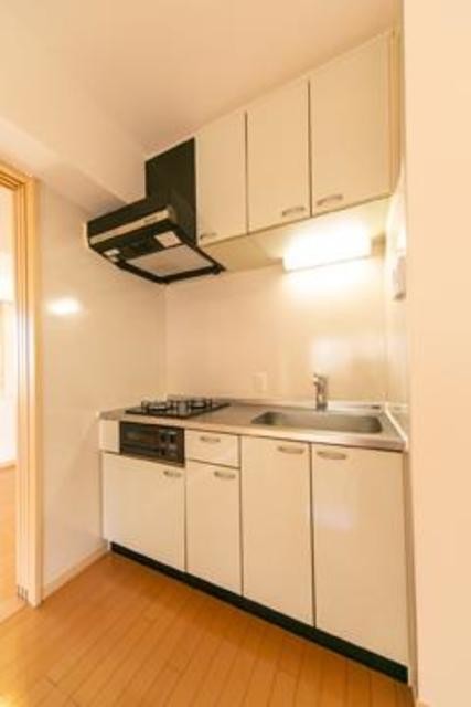 ※写真は同タイプ住戸です。(キッチン)
