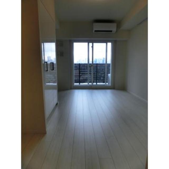 ※写真は同タイプ住戸です。(居間)