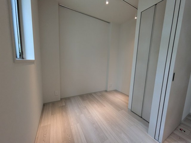 (居間)