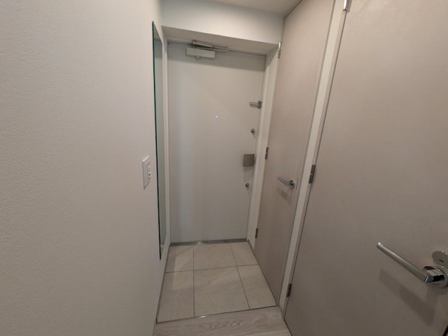 (玄関)