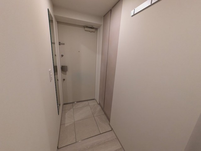 (玄関)
