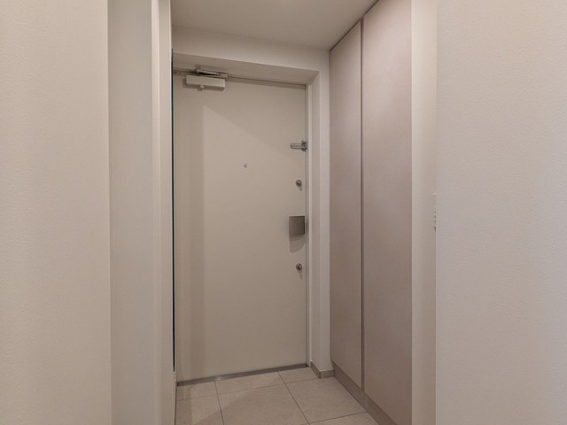 (玄関)