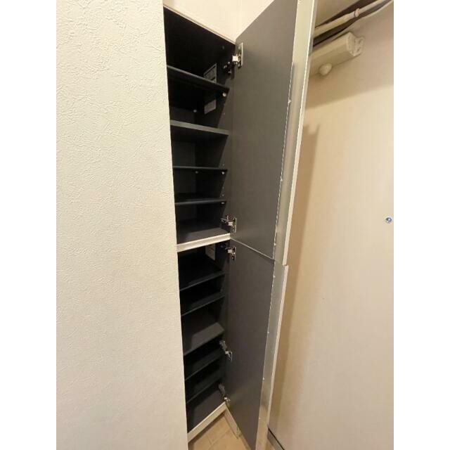 (玄関)