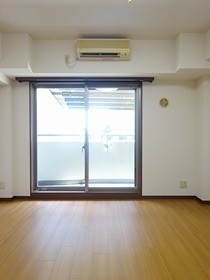※同仕様写真含む(居間)