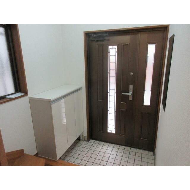 (玄関)