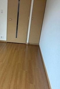 (居間)