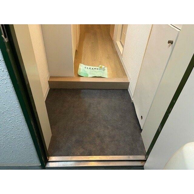 (玄関)