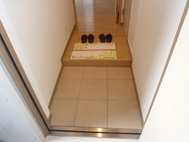 (玄関)