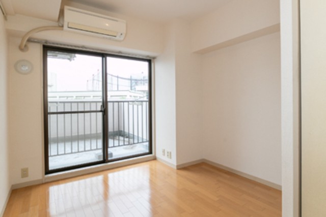 ※写真は同タイプ住戸です。(居間)
