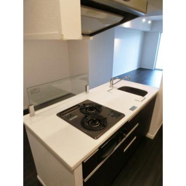 ※写真は同タイプ住戸です。(キッチン)