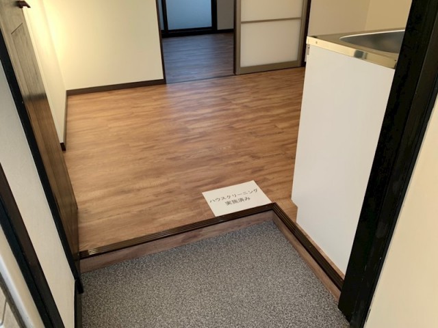 (玄関)