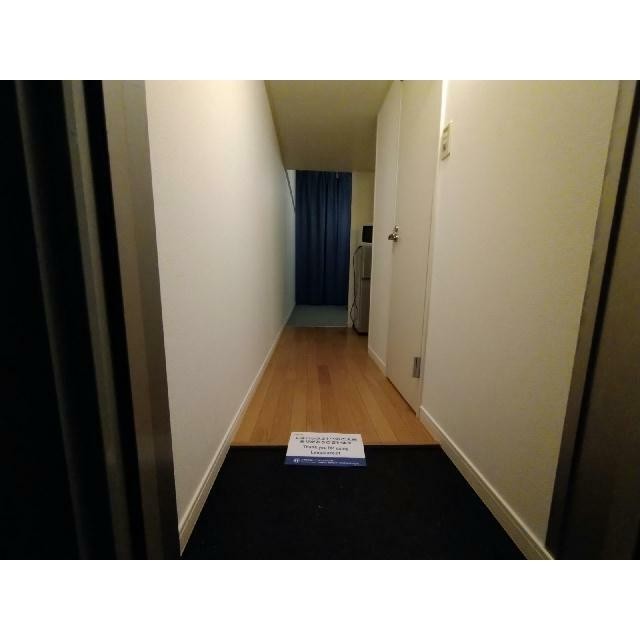 (玄関)