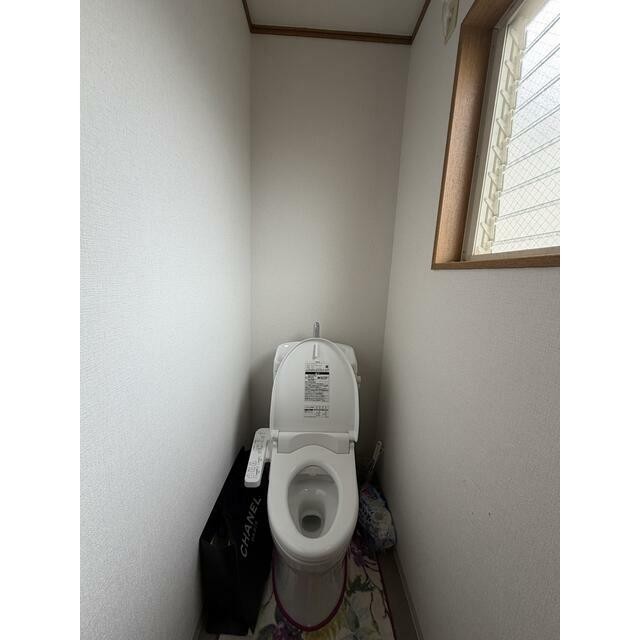 新品です！温水洗浄便座(内装)