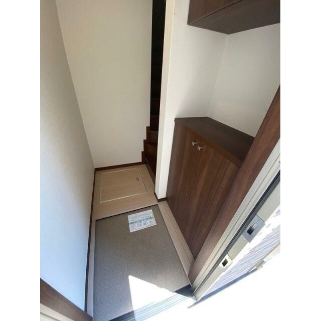 (玄関)
