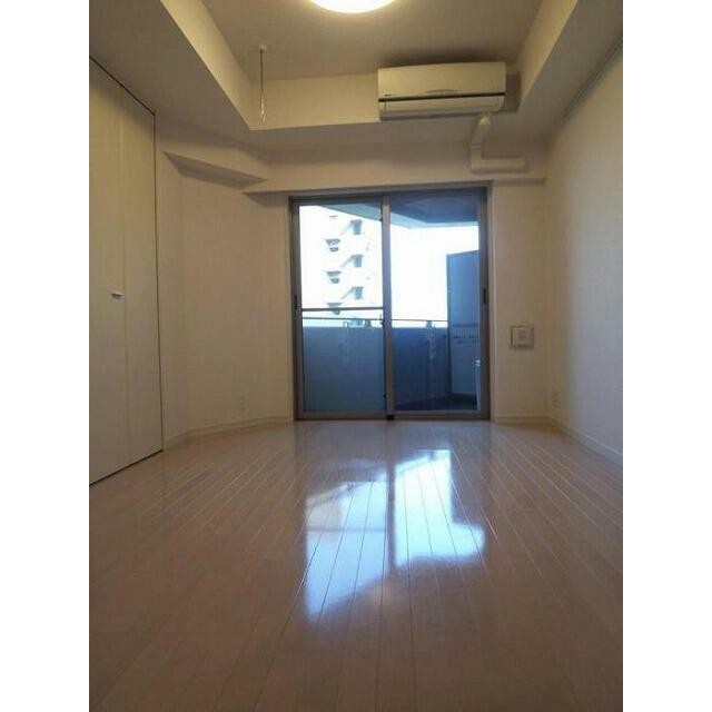 (居間)