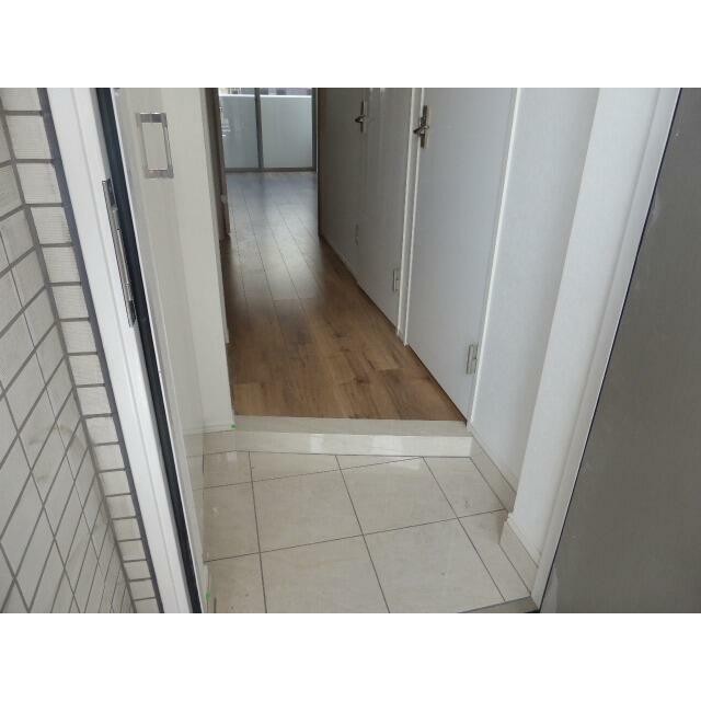 同仕様(玄関)