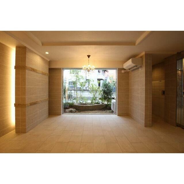 【屋内共用部・エントランス】