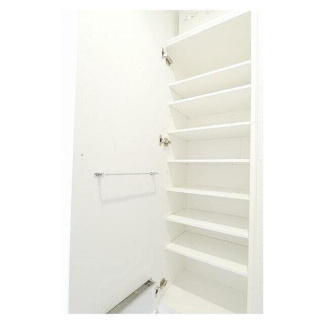 (玄関)