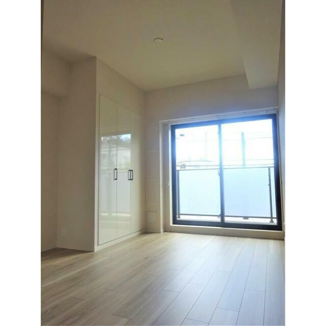 ※写真は同タイプ住戸です。(居間)