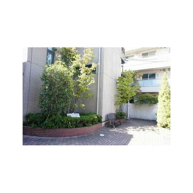 3階建て重量鉄骨造☆