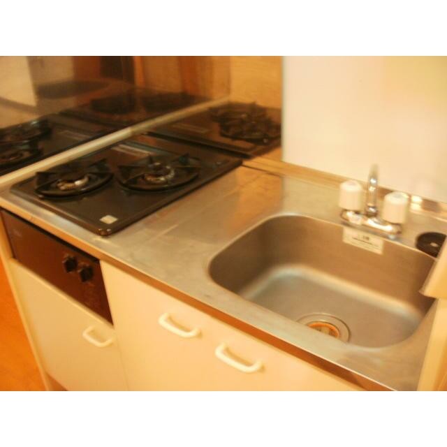※別部屋参考写真です(キッチン)