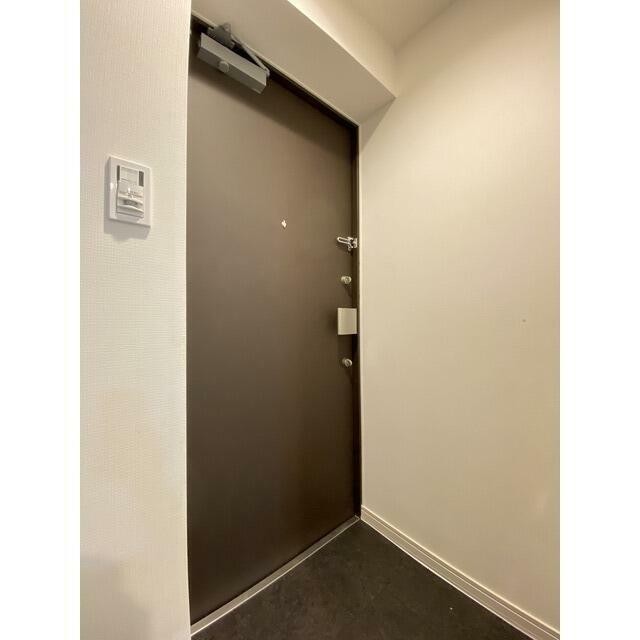 (玄関)