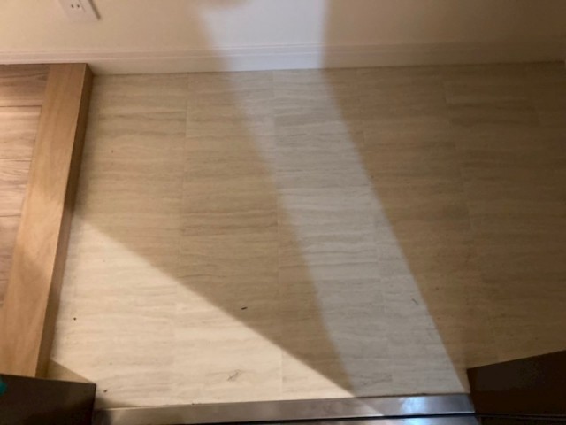 (玄関)