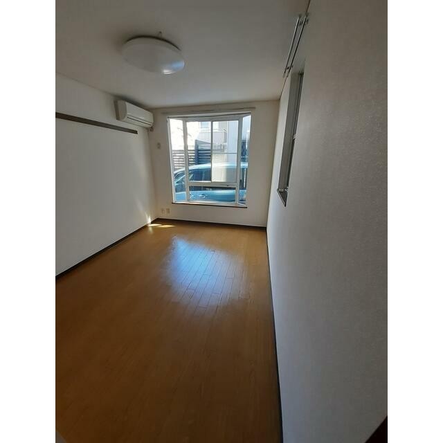 (居間)