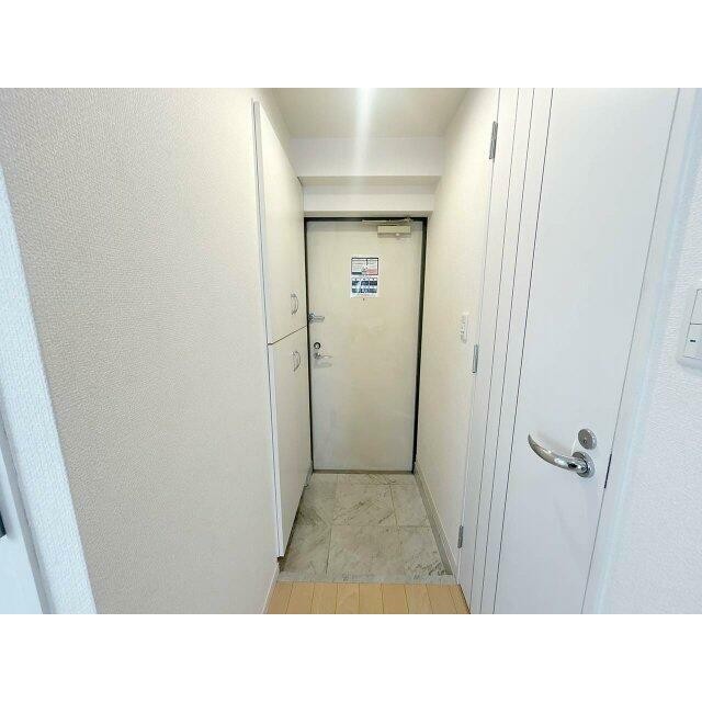 (玄関)