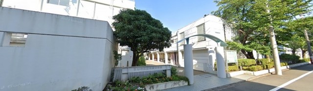 世田谷区立用賀中学校（用賀）（1021m）(周辺)