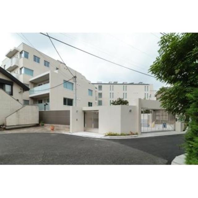 港区元麻布2丁目 【賃貸居住】マンション